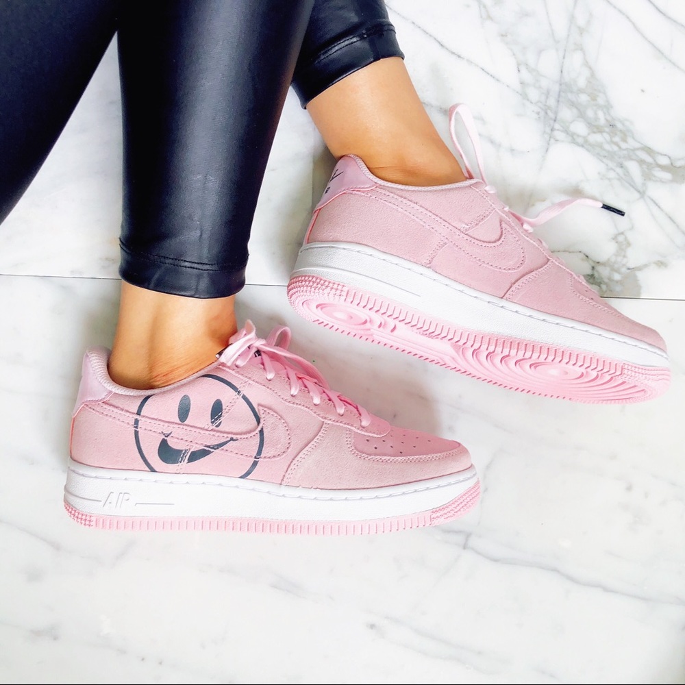 Air force 1 LV8 2 - Picture 5 of 8